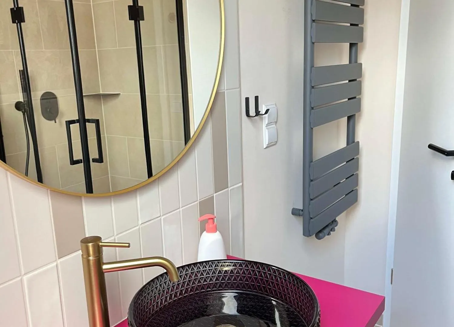 Quiet&Cozy Apartment Perfect For Groups & Families & Business Trips, Near Ber Airport Berlin Germany