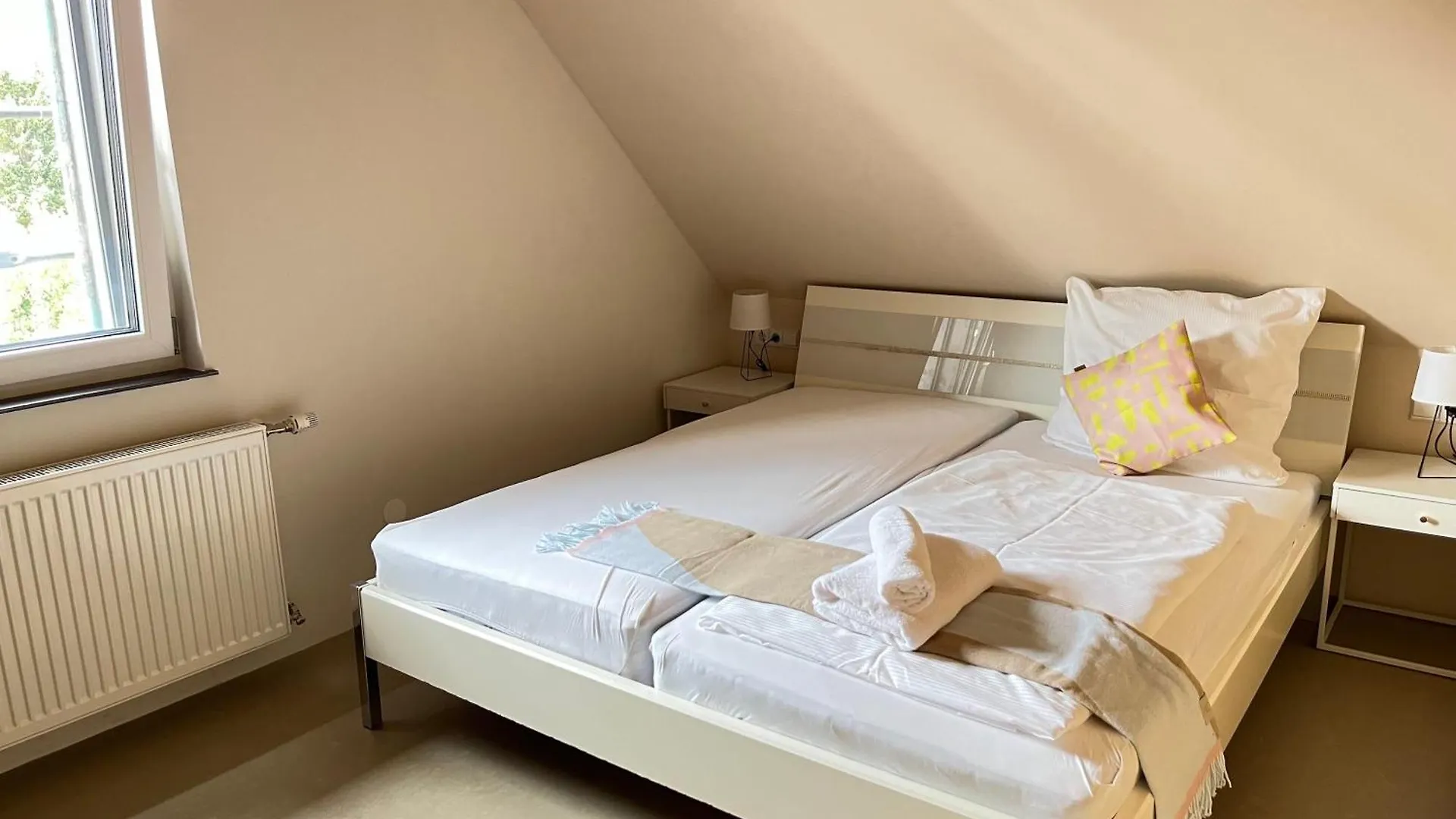 Quiet&Cozy Apartment Perfect For Groups & Families & Business Trips, Near Ber Airport Berlin
